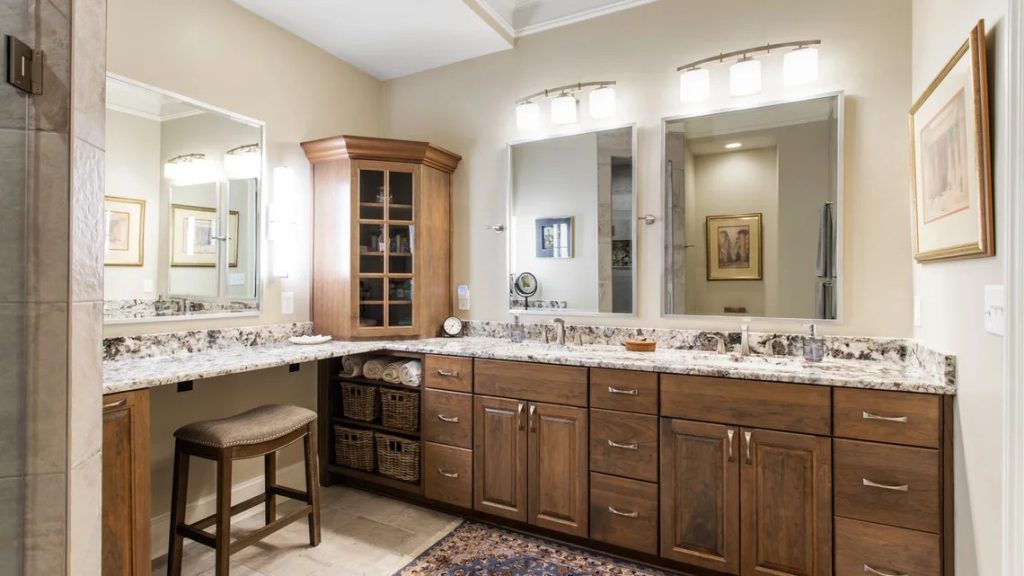 Combine Elegance and Practicality in Your Greenville Bathroom Remodel